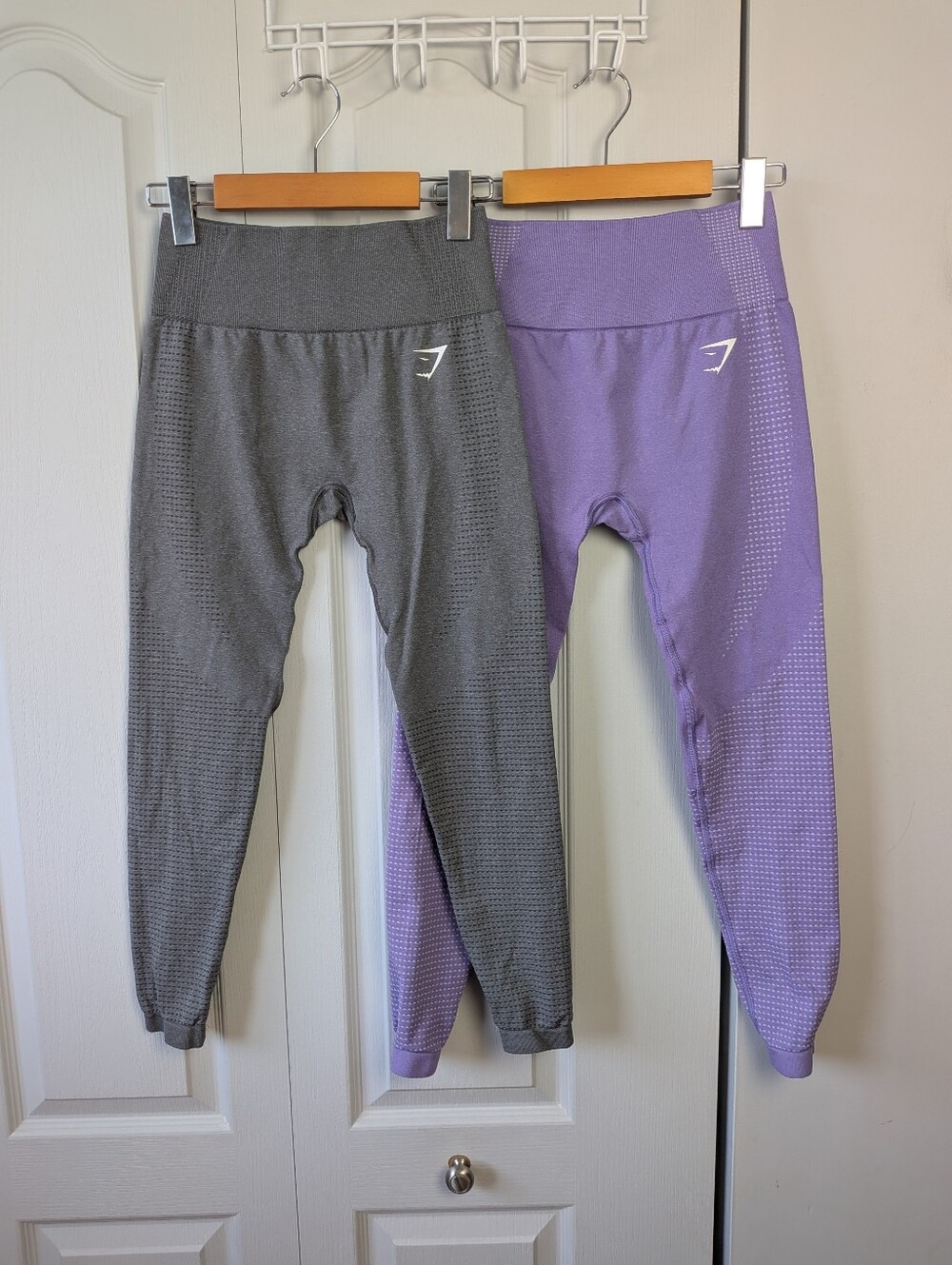 BUNDLE 2 Gymshark Legging Size Small Gray And Purple Seamless Activewear Gym